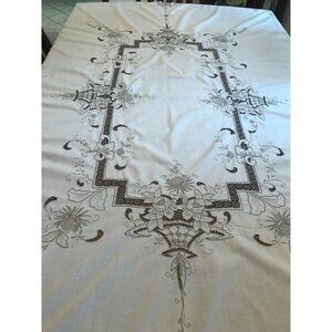 Vtg 1940's Linen Embroidered Tablecloth Floral Basket Pattern  6' x 4' 11" Ivory